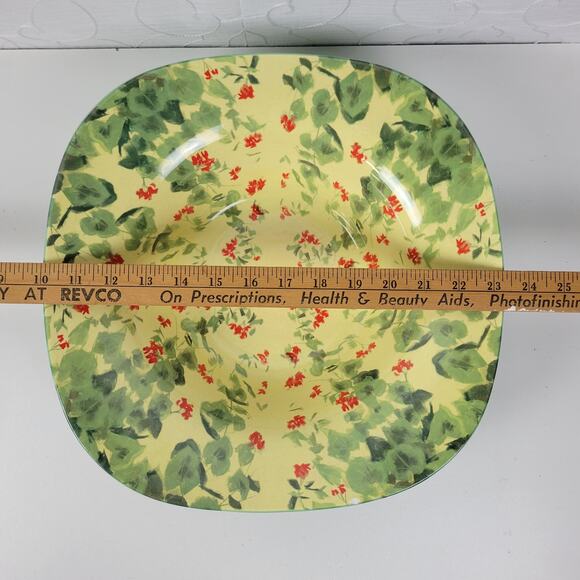 2003 Enesco Carol Rowan Geraniums Serving Bowl Red Green Yellow Pasta - Picture 13 of 13